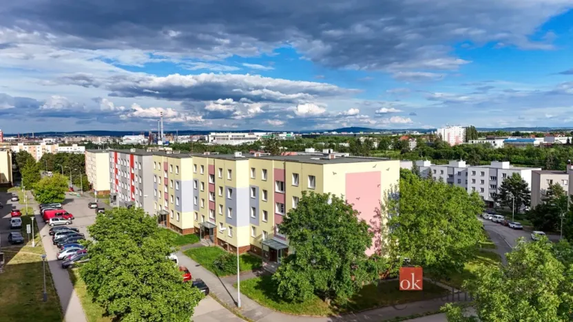 Prodej bytu 3+1, Plzeň - Skvrňany, Pecháčkova, 74 m2