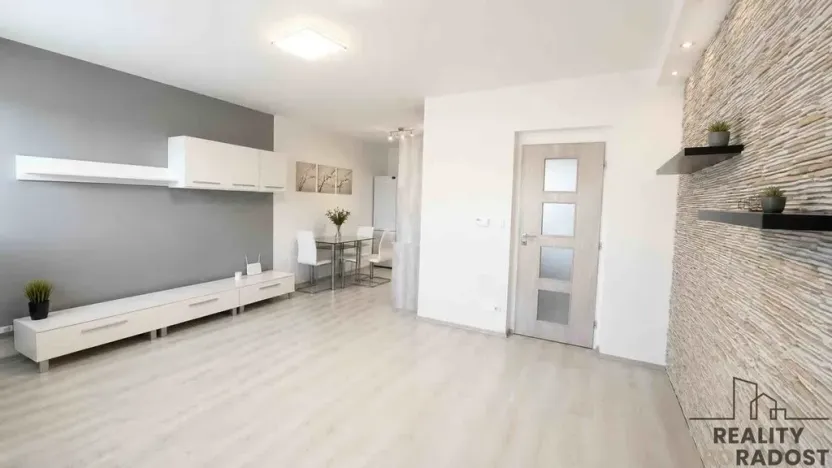 Prodej bytu 2+kk, Kuřim, Dlouhá, 56 m2