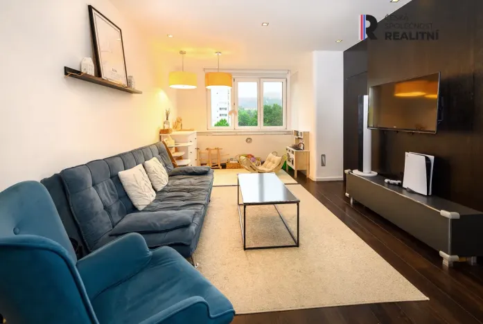 Pronájem bytu 2+1, Zlín, M. Knesla, 55 m2