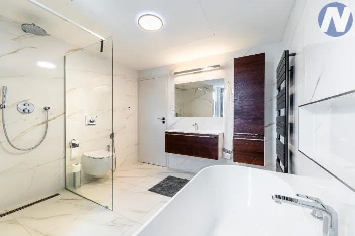 Pronájem bytu 3+kk, Hluboká nad Vltavou, Potoční, 105 m2