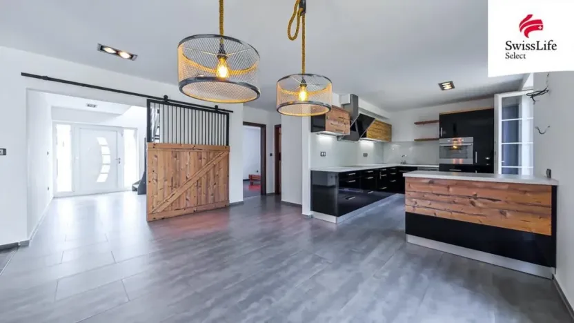 Prodej rodinného domu, Ostrov, 211 m2