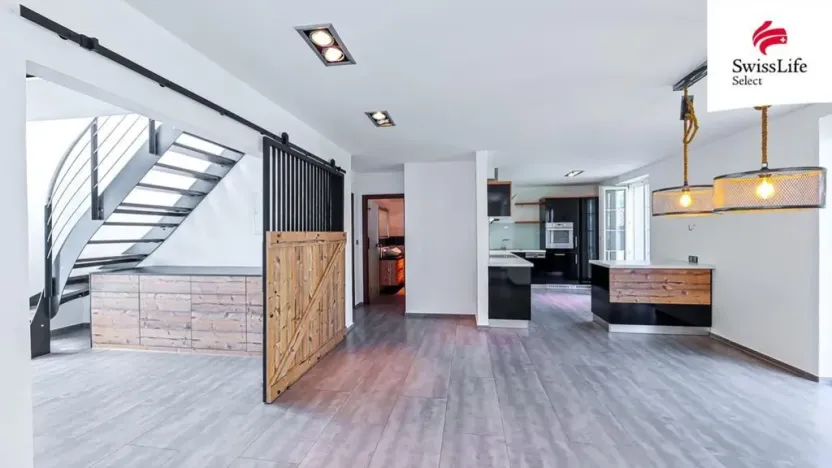 Prodej rodinného domu, Ostrov, 211 m2