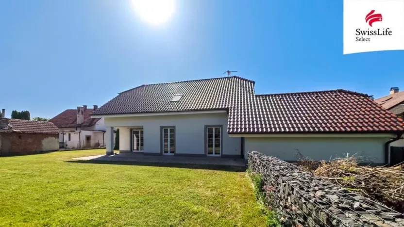 Prodej rodinného domu, Ostrov, 211 m2