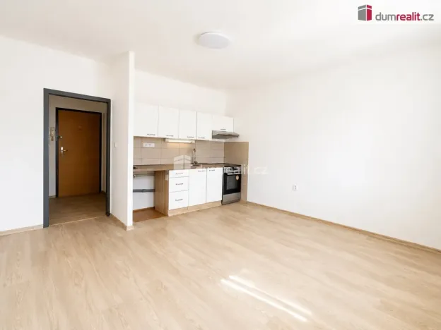 Pronájem bytu 1+1, Ústí nad Labem - Severní Terasa, Šrámkova, 40 m2