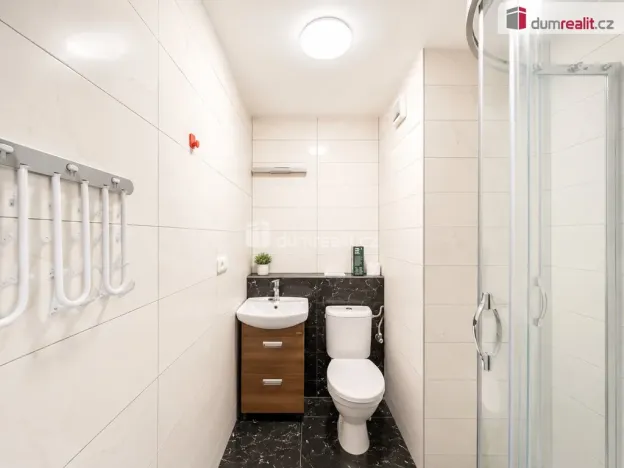 Pronájem bytu 1+1, Ústí nad Labem - Severní Terasa, Šrámkova, 40 m2