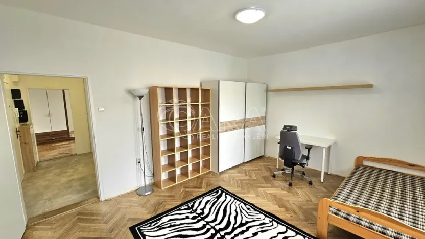 Pronájem bytu 2+1, Praha - Strašnice, Krupská, 46 m2