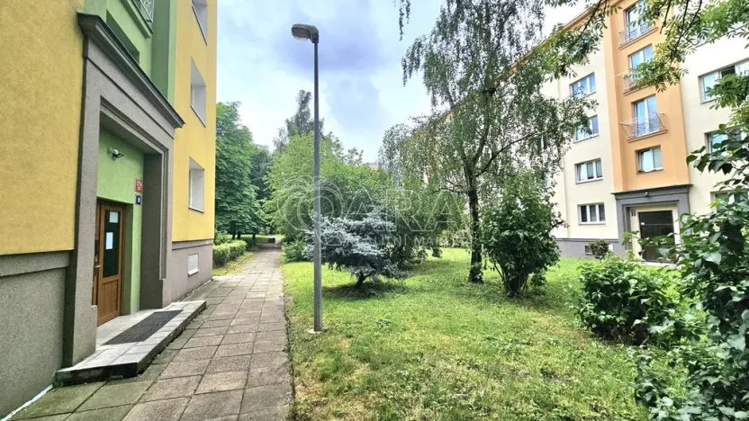 Pronájem bytu 2+1, Praha - Strašnice, Krupská, 46 m2