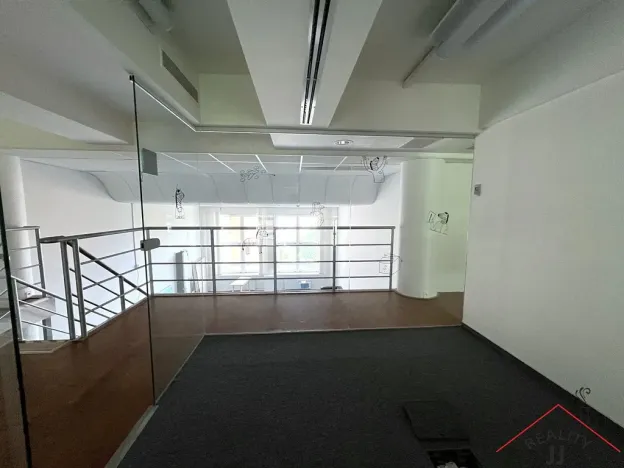 Pronájem kanceláře, Praha - Veleslavín, Na okraji, 68 m2