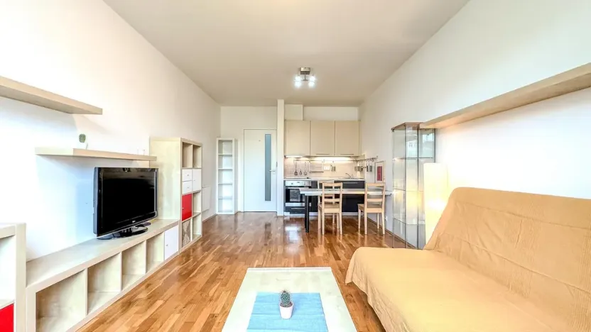 Pronájem bytu 1+kk, Praha - Žižkov, Havlíčkovo náměstí, 32 m2
