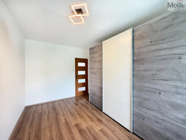 Prodej bytu 3+1, Krupka - Maršov, Dukelských hrdinů, 68 m2
