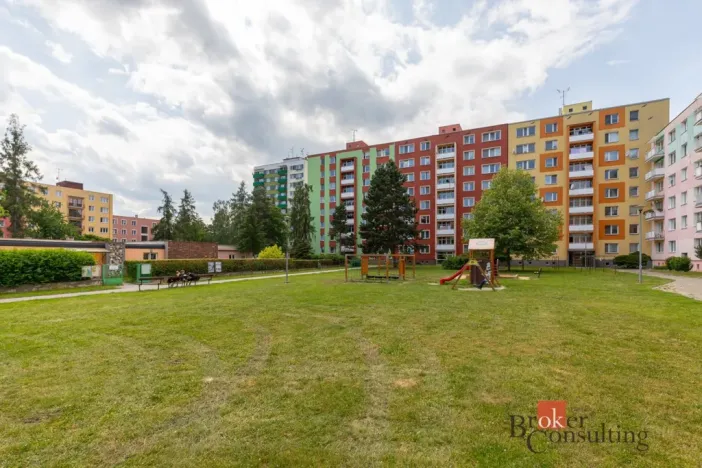 Prodej bytu 3+1, Krnov - Pod Cvilínem, SPC G, 79 m2