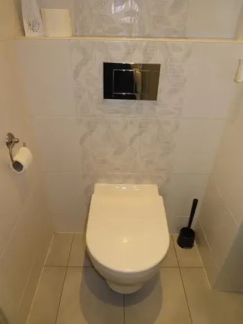 Pronájem bytu 2+kk, Praha - Vinohrady, Rybalkova, 37 m2
