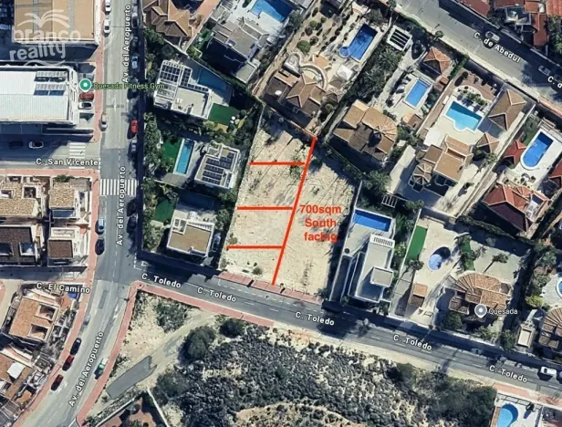 Prodej pozemku, Ciudad Quesada, Alicante, Španělsko, 700 m2
