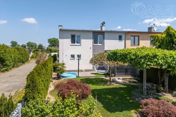 Prodej rodinného domu, Tišice, Souběžná, 170 m2