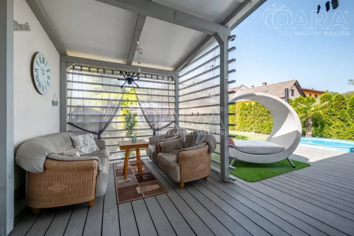 Prodej rodinného domu, Tišice, Souběžná, 170 m2