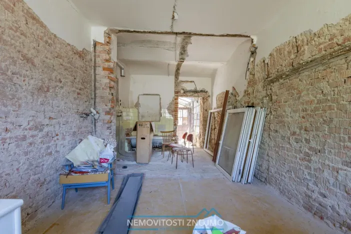 Prodej rodinného domu, Božice, 382 m2