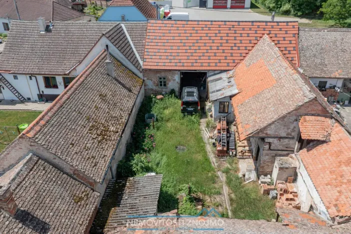 Prodej rodinného domu, Božice, 382 m2