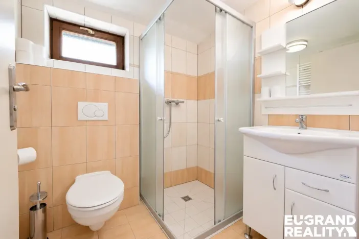 Prodej rodinného domu, Krásná Lípa, Jugoslávská, 271 m2