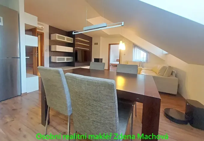 Pronájem bytu 3+kk, Praha - Strašnice, Gutova, 92 m2