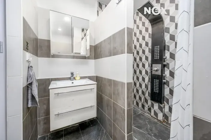Prodej bytu 4+1, Česká Lípa, Lomená, 98 m2