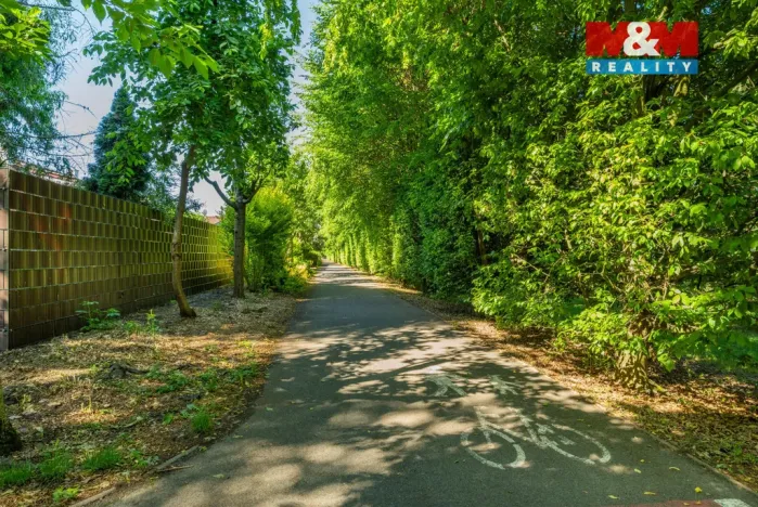 Prodej bytu 2+kk, Zeleneč, Čsl. armády, 44 m2