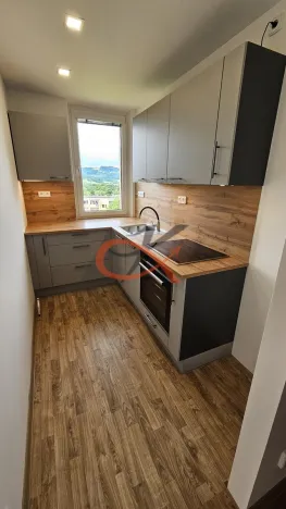 Pronájem bytu 2+1, Zubří, Sídliště 6. května, 45 m2