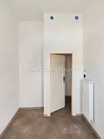 Pronájem bytu 2+kk, České Budějovice - České Budějovice 6, Nádražní, 32 m2