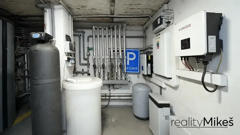 Pronájem ubytování, Dobrovice, 500 m2