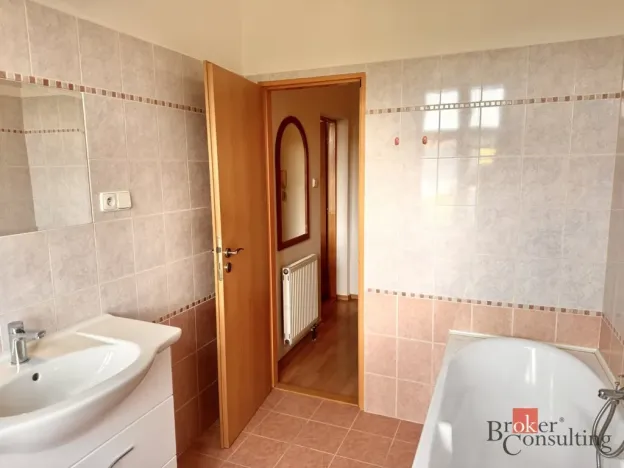 Pronájem bytu 2+kk, Opava - Kateřinky, Černá, 47 m2