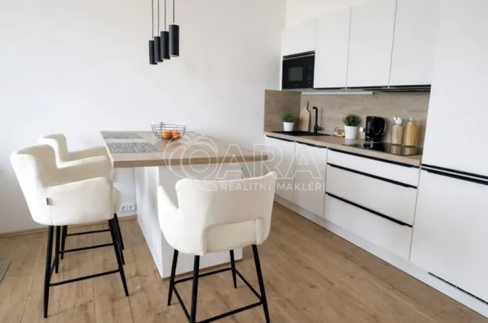 Pronájem bytu 2+kk, Praha - Hlubočepy, náměstí Olgy Scheinpflugové, 55 m2