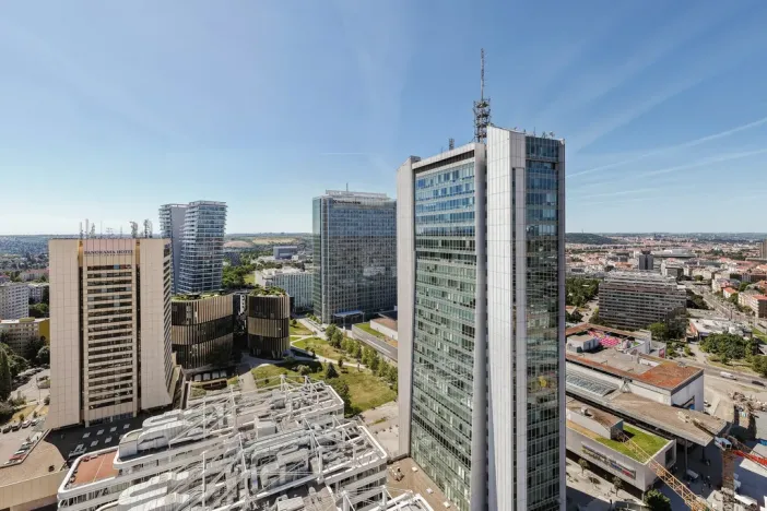 Pronájem kanceláře, Praha - Nusle, Na strži, 340 m2