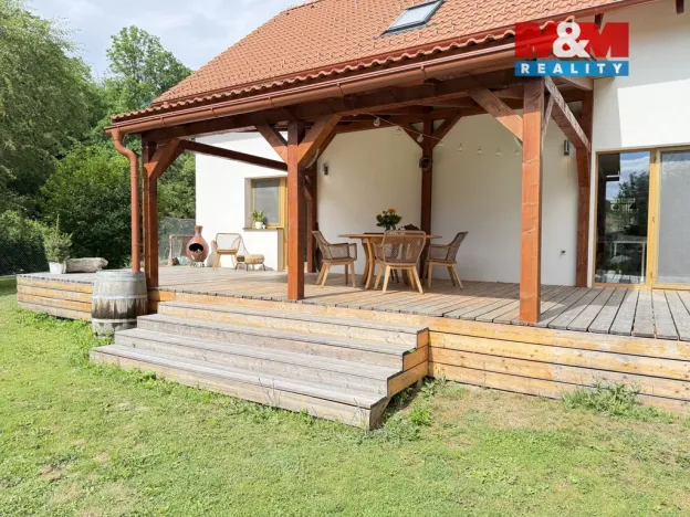 Pronájem rodinného domu, Libochovičky, 150 m2