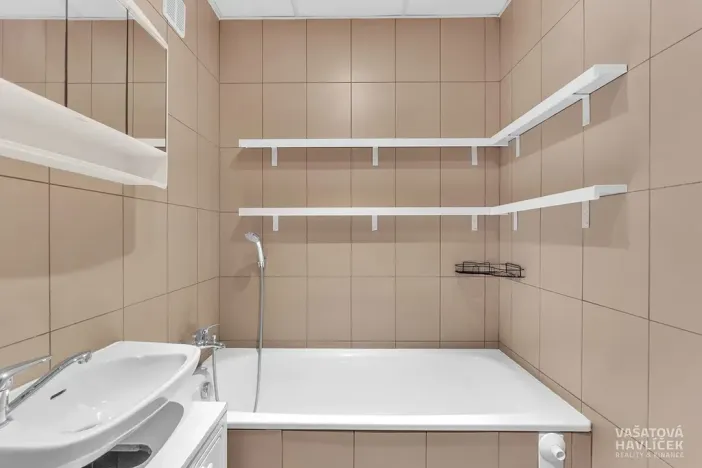 Pronájem bytu 3+1, Hradec Králové, Formánkova, 80 m2