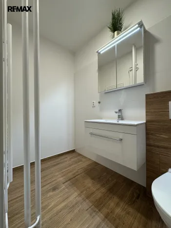 Pronájem bytu 1+1, Olomouc - Neředín, Neředínská, 41 m2