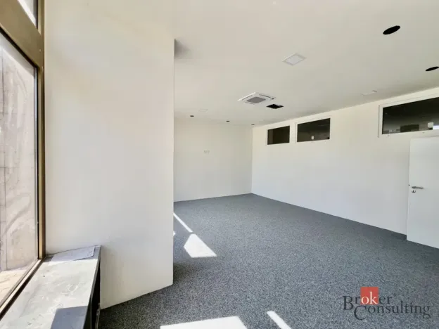 Pronájem kanceláře, Opava - Předměstí, náměstí Republiky, 141 m2
