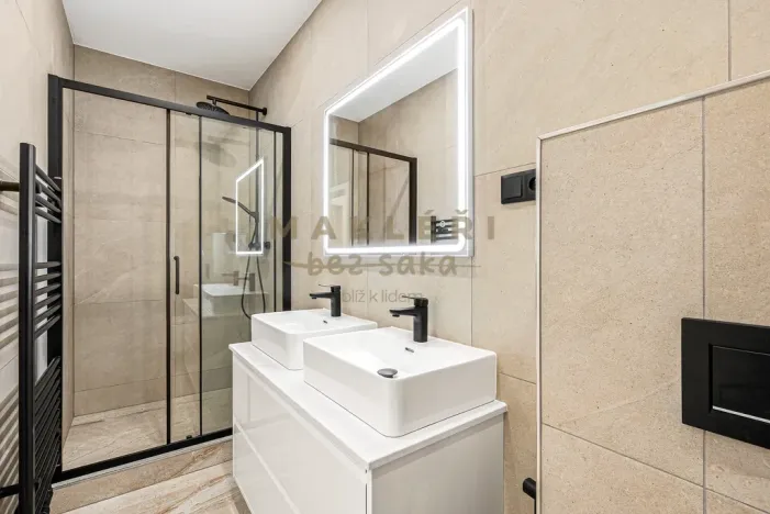Prodej bytu 2+kk, Praha - Zbraslav, Elišky Přemyslovny, 63 m2