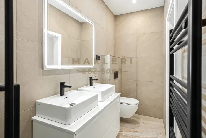 Prodej bytu 2+kk, Praha - Zbraslav, Elišky Přemyslovny, 63 m2