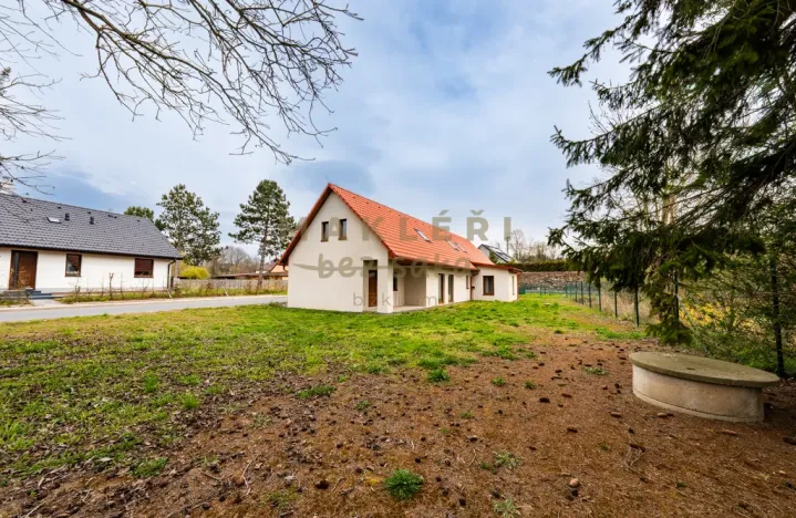 Prodej rodinného domu, Třebešice, 236 m2