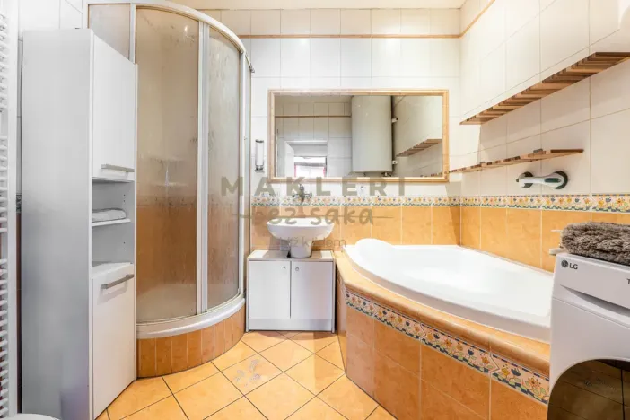 Prodej vícegeneračního domu, Tuchlovice, 224 m2