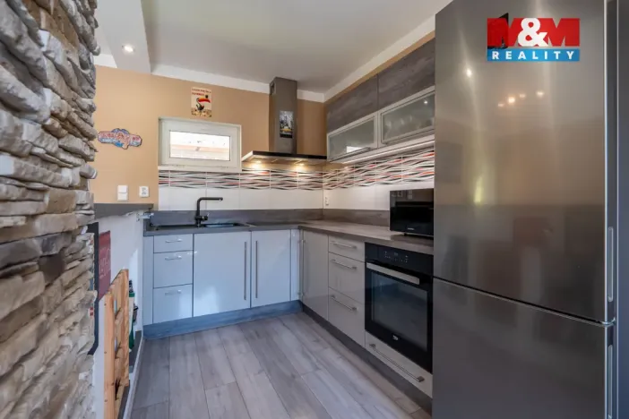 Prodej činžovního domu, Janov nad Nisou - Loučná nad Nisou, 340 m2