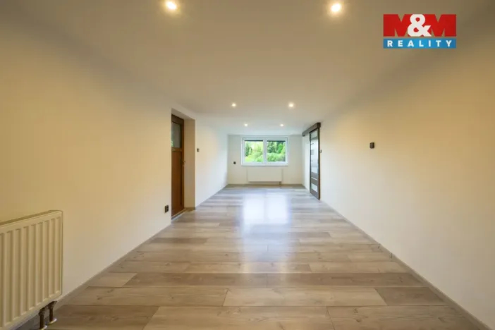 Prodej činžovního domu, Janov nad Nisou - Loučná nad Nisou, 340 m2