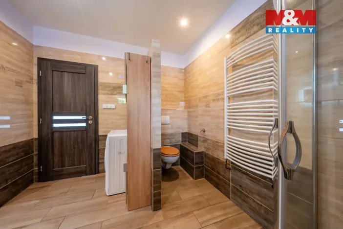 Prodej ubytování, Janov nad Nisou - Loučná nad Nisou, 340 m2