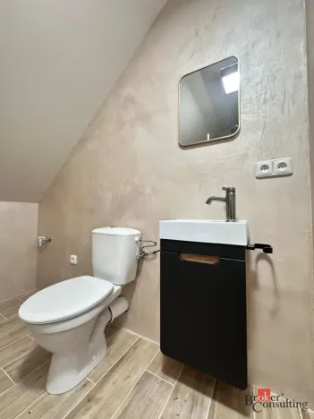 Pronájem bytu 2+1, Chlumec nad Cidlinou - Chlumec nad Cidlinou II, Nábřeží Julia Fučíka, 60 m2