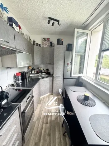 Prodej bytu 2+1, Orlová, Kpt. Jaroše, 57 m2