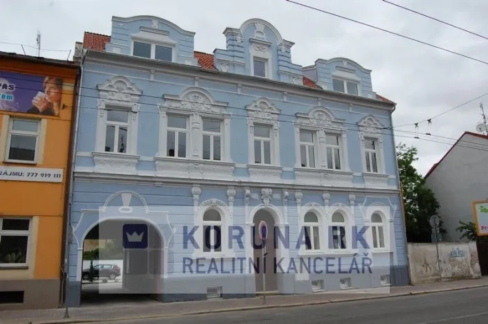 Pronájem garážového stání, České Budějovice - České Budějovice 7, Lidická tř., 13 m2