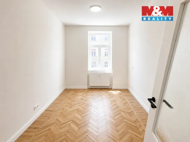 Pronájem bytu 2+kk, Praha - Smíchov, Plzeňská, 45 m2