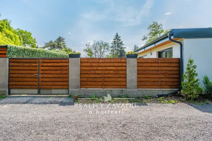 Prodej rodinného domu, Praha - Kyje, Za černým mostem, 102 m2