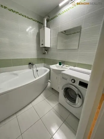 Prodej bytu 2+1, Praha - Kobylisy, Šimůnkova, 46 m2