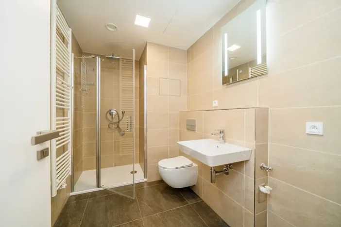 Prodej bytu 1+kk, Praha - Hrdlořezy, V třešňovce, 41 m2