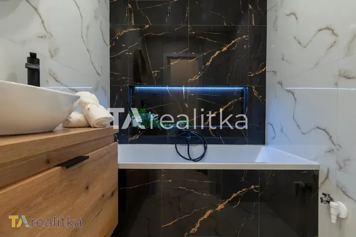 Pronájem bytu 3+1, Karviná, Příční, 66 m2